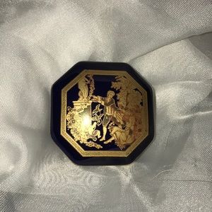 22 karat gold Limoge boxe
